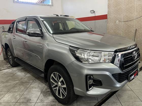 TOYOTA HILUX 2.7 SRV 4X4 CD 16V FLEX 4P AUTOMÁTICO